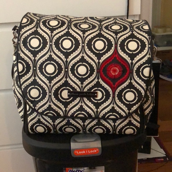 Petunia pickle bottom diaper bag - Picture 1 of 3